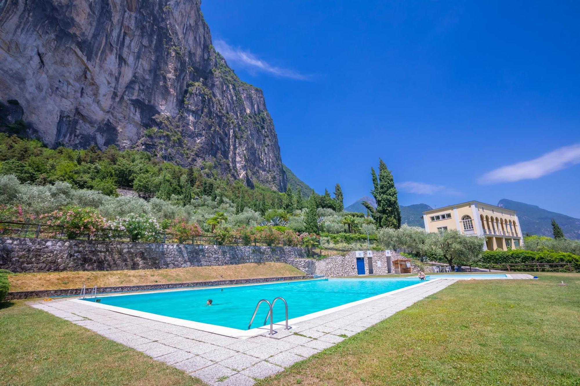Apartamento Casa Turchese Riva del Garda Exterior foto